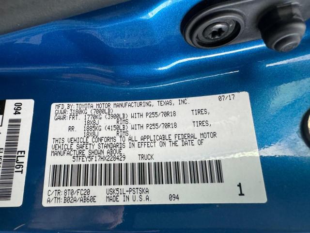 5TFEY5F17HX228429 - 2017 TOYOTA TUNDRA CREWMAX SR5 BLUE photo 10