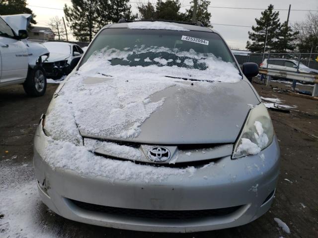 5TDZA23C36S452648 - 2006 TOYOTA SIENNA CE SILVER photo 5