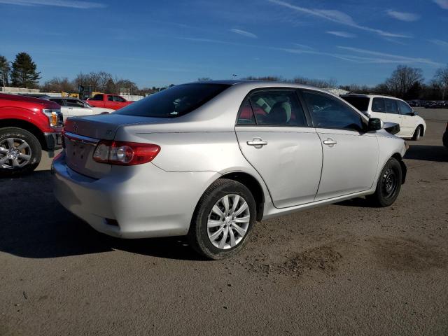 2T1BU4EE3CC793569 - 2012 TOYOTA COROLLA BASE SILVER photo 3