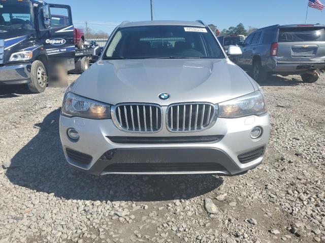 5UXWZ7C38H0V92174 - 2017 BMW X3 SDRIVE28I SILVER photo 5