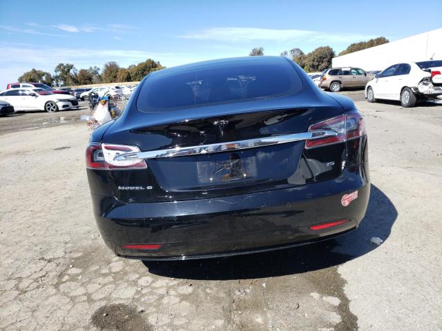 5YJSA1E1XHF219672 - 2017 TESLA MODEL S Սև լուսանկար 6