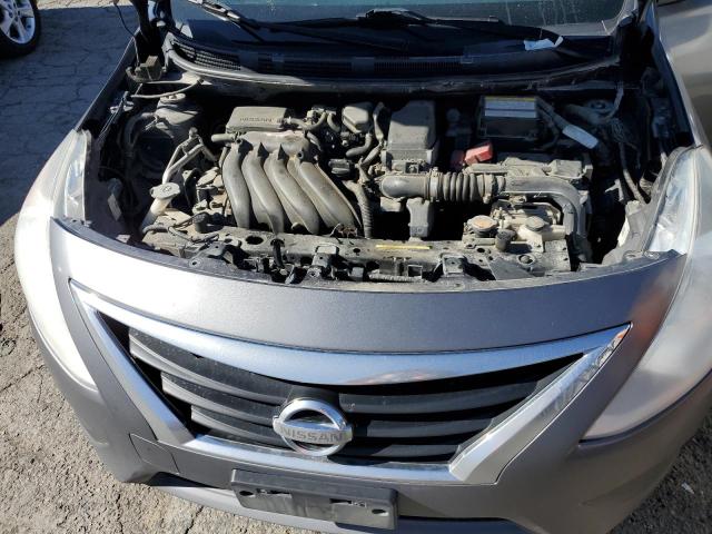 3N1CN7AP3GL890416 - 2016 NISSAN VERSA S GRAY photo 11