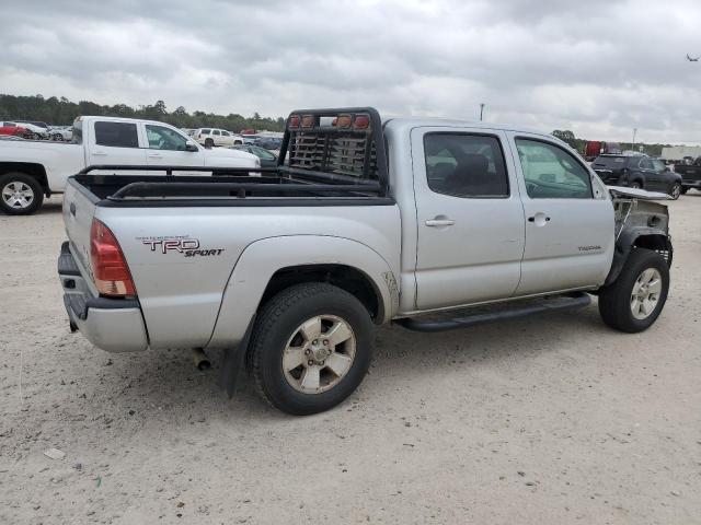 3TMJU62NX8M053222 - 2008 TOYOTA TACOMA DOU SILVER photo 3