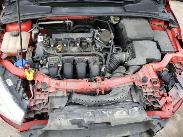 1FADP3F2XFL244615 - 2015 FORD FOCUS SE RED photo 11