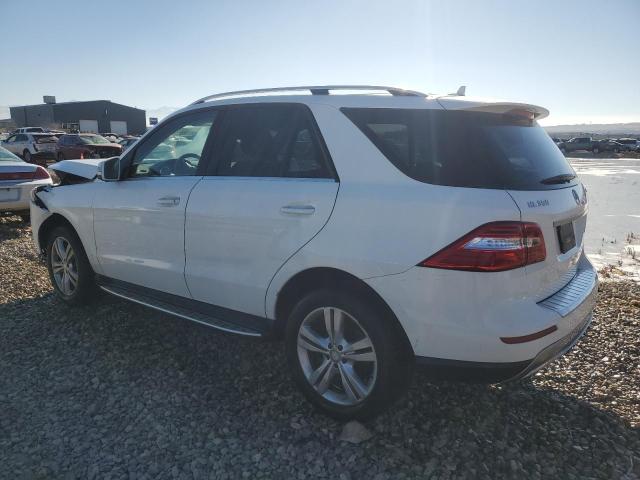 4JGDA5HB8FA601009 - 2015 MERCEDES-BENZ ML 350 4MATIC WHITE photo 2