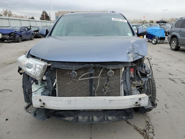 5TDBK3EH3DS188194 - 2013 TOYOTA HIGHLANDER BASE أزرق صورة 5