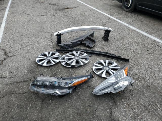 JTDKARFP6H3023534 - 2017 TOYOTA PRIUS PRIM 白色 照片 12