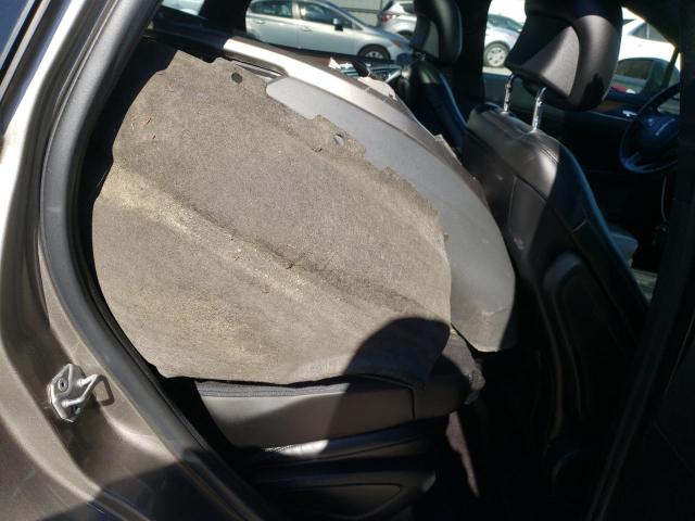 5LMCJ3D9XHUL08164 - 2017 LINCOLN MKC RESERVE SILVER photo 11