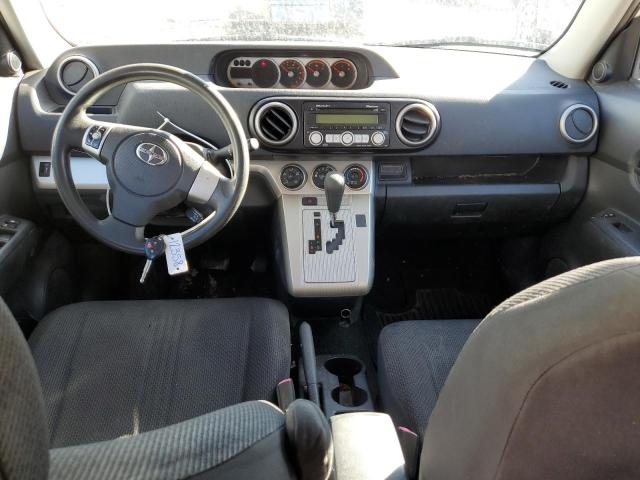 JTLKE50E191090001 - 2009 TOYOTA SCION XB Silber Foto 8