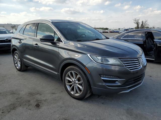 5LMCJ2C99HUL02089 - 2017 LINCOLN MKC SELECT ნაცრისფერი ფოტო 4