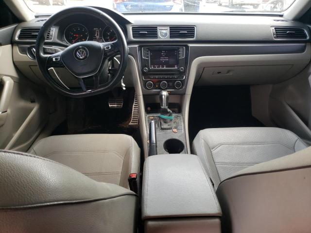 1VWDT7A3XHC004686 - 2017 VOLKSWAGEN PASSAT R-LINE Մոխրագույն լուսանկար 8