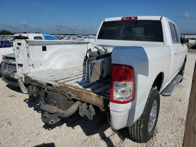 3C6UR5DL4NG103876 - 2022 RAM 2500 BIG HORN/LONE STAR WHITE photo 3