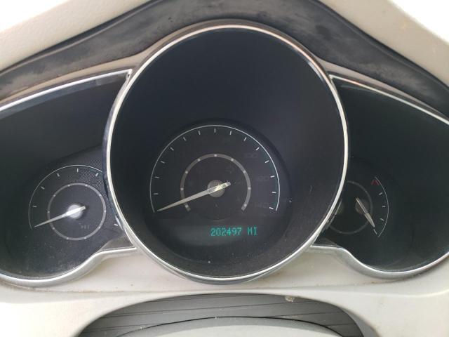 1G1ZC5EU6CF166735 - 2012 CHEVROLET MALIBU 1LT WHITE photo 9