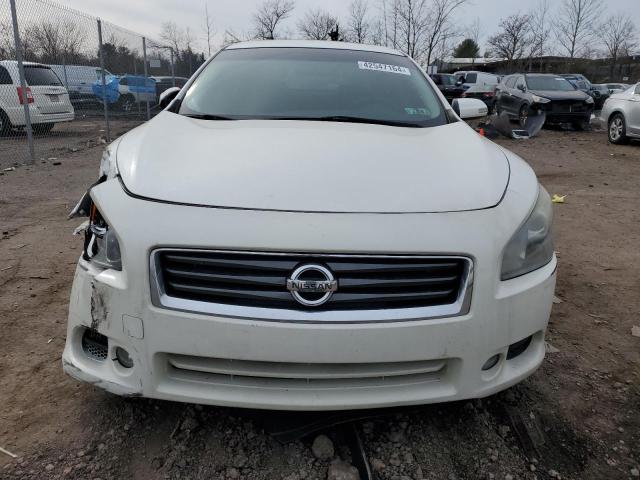 1N4AA5AP1DC811097 - 2013 NISSAN MAXIMA S WHITE photo 5