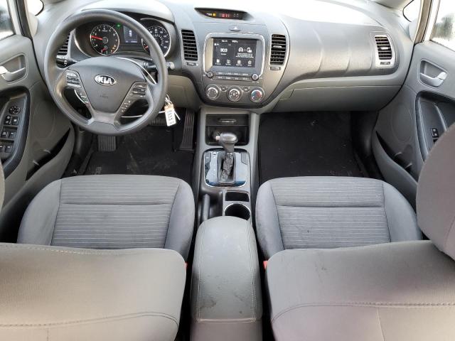 3KPFL4A75JE196949 - 2018 KIA FORTE LX SILVER photo 8