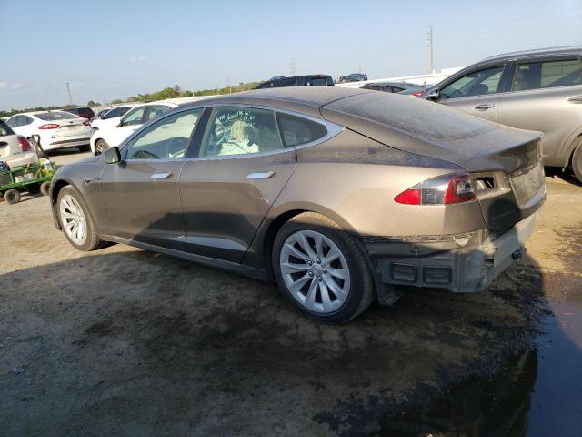 5YJSA1E11GF161210 - 2016 TESLA MODEL S Ոսկեգույն լուսանկար 2