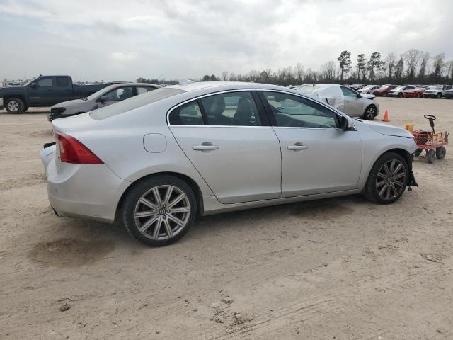 YV149MFK2F2337509 - 2015 VOLVO S60 PREMIER SILVER photo 3