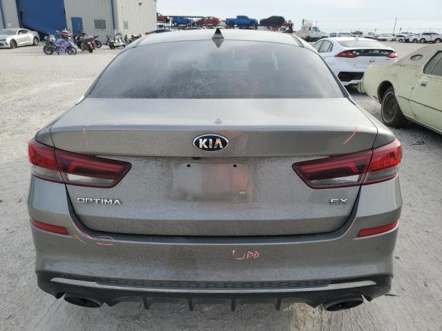 5XXGU4L16KG283973 - 2019 KIA OPTIMA EX GRAY photo 6