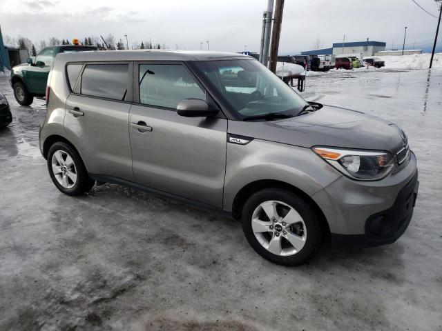 KNDJN2A20J7560739 - 2018 KIA SOUL TAN photo 4