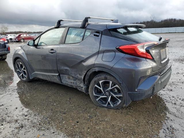 NMTKHMBXXJR024127 - 2018 TOYOTA C-HR XLE GRAY photo 2