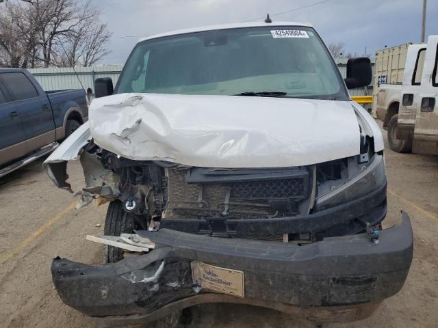 1GCWGAFG3L1267860 - 2020 CHEVROLET EXPRESS G2 WHITE photo 5