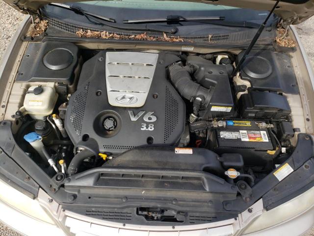 KMHFC46F26A137704 - 2006 HYUNDAI AZERA SE GOLD photo 11