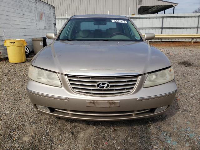 KMHFC46F26A137704 - 2006 HYUNDAI AZERA SE GOLD photo 5