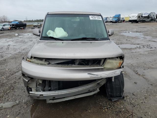JTLKT324150182997 - 2005 TOYOTA SCION XB 银色 照片 5