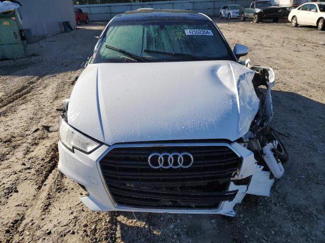 WAUAUGFF2J1044006 - 2018 AUDI A3 PREMIUM WHITE photo 5