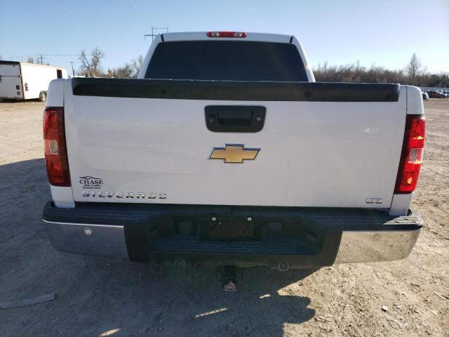 3GCEC33029G192654 - 2009 CHEVROLET SILVERADO C1500 LTZ WHITE photo 6