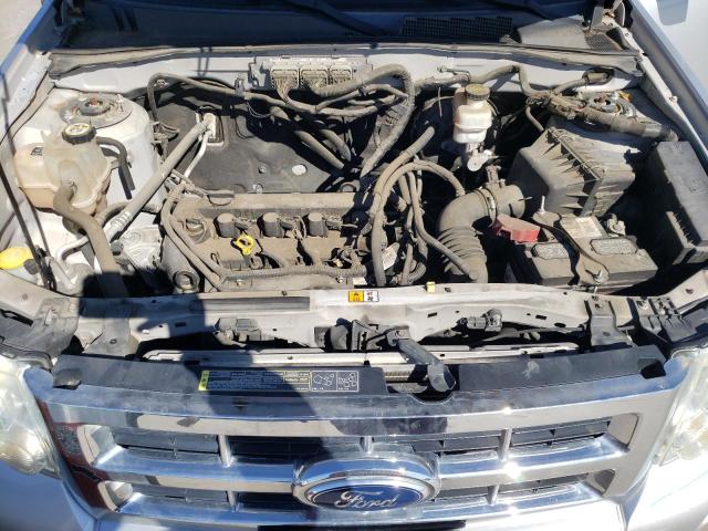 1FMCU0D74CKB90530 - 2012 FORD ESCAPE XLT SILVER photo 11