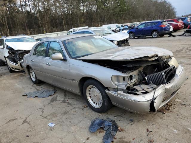 1LNHM81W81Y724476 - 2001 LINCOLN TOWN CAR EXECUTIVE Коричневый фото 4