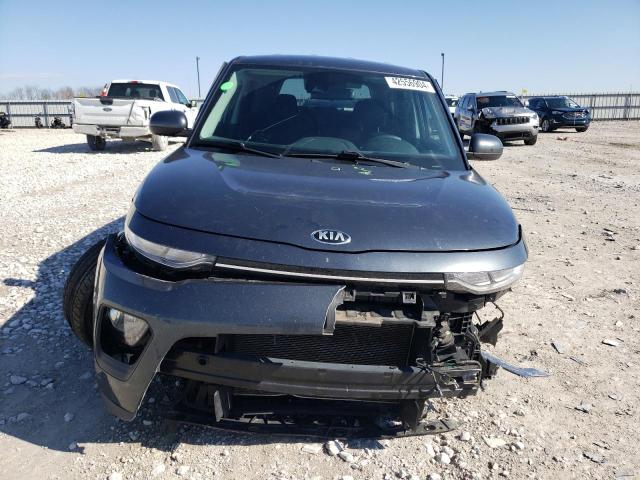 KNDJ23AU9L7116276 - 2020 KIA SOUL LX GRAY photo 5