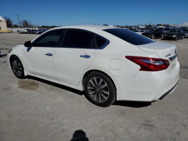 1N4AL3AP5HC180892 - 2017 NISSAN ALTIMA 2.5 WHITE photo 2