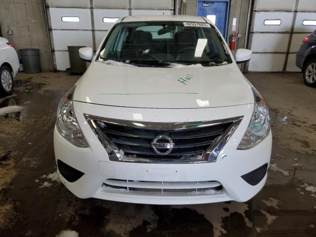 3N1CN7AP2HL805146 - 2017 NISSAN VERSA S WHITE photo 5