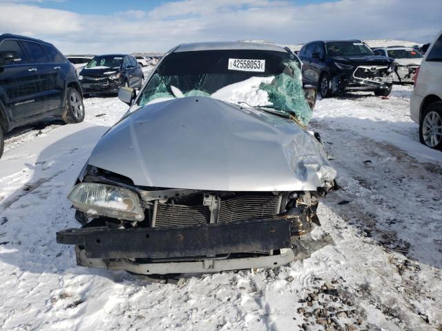 JM1BJ245121487178 - 2002 MAZDA PROTEGE PR5 银色 照片 5