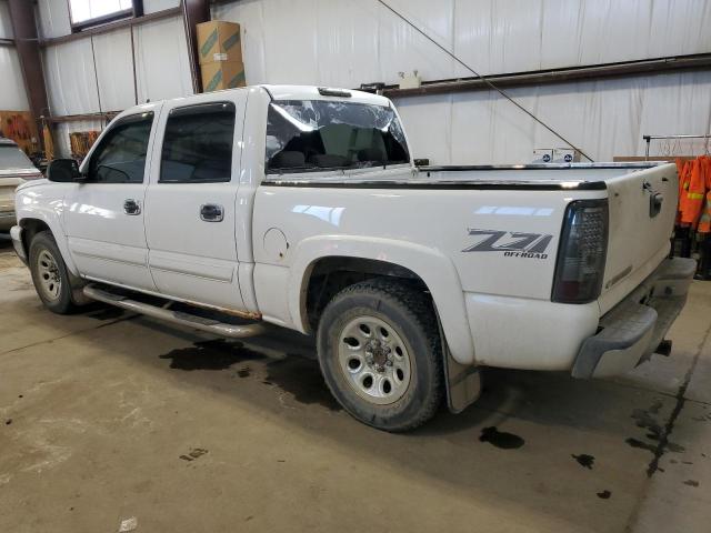 2GCEK13T561348319 - 2006 CHEVROLET 1500 TRUCK K1500 WHITE photo 2