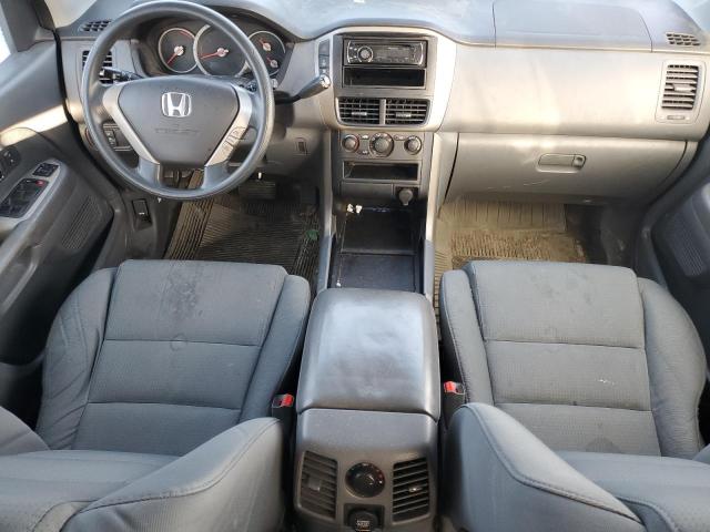 2HKYF18136H004303 - 2006 HONDA PILOT LX SILVER photo 8