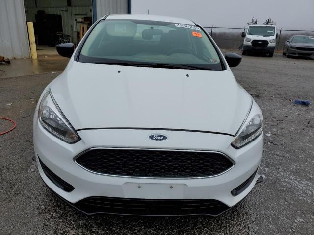 1FADP3E27JL276044 - 2018 FORD FOCUS S WHITE photo 5