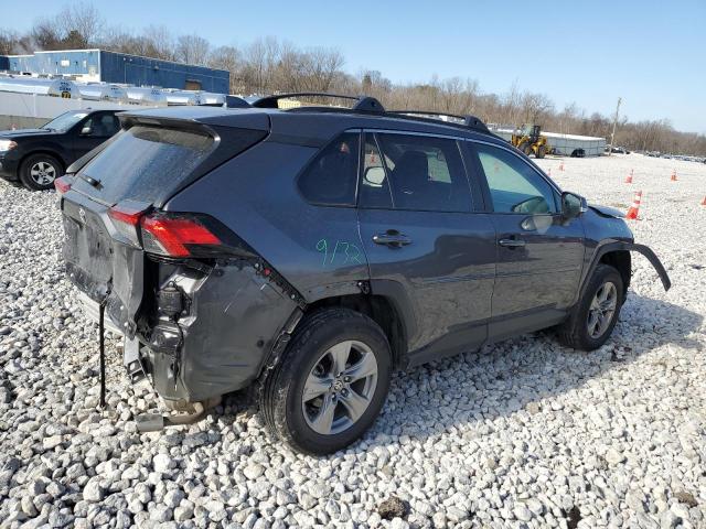 2T3P1RFV8RW410847 - 2024 TOYOTA RAV4 XLE GRAY photo 3