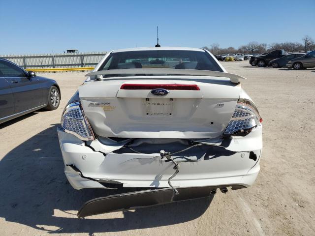 3FAHP0HA9BR160463 - 2011 FORD FUSION SE WHITE photo 6