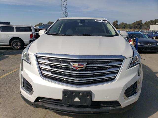 1GYKNCRS0KZ113648 - 2019 CADILLAC XT5 LUXURY WHITE photo 5