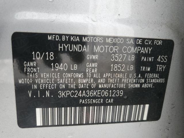 3KPC24A36KE061239 - 2019 HYUNDAI ACCENT SE SILVER photo 12