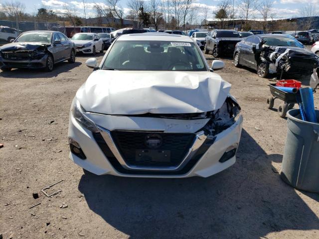 1N4BL4DV1LC254466 - 2020 NISSAN ALTIMA SV WHITE photo 5