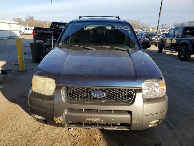 1FMYU93134KA19597 - 2004 FORD ESCAPE XLT BLUE photo 5