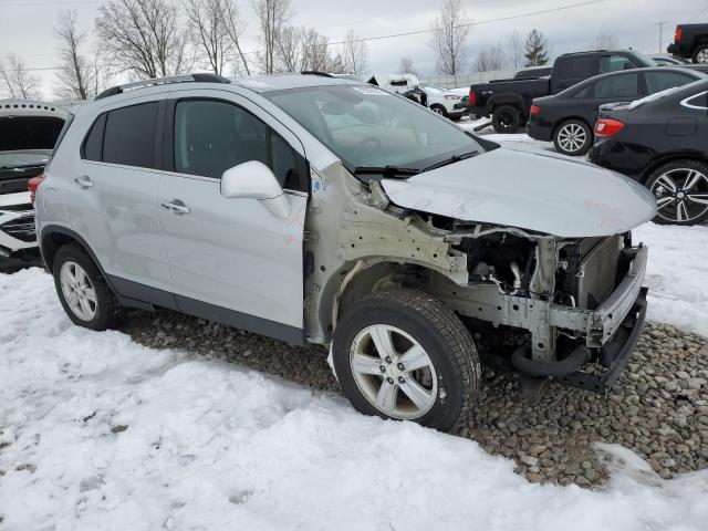 3GNCJLSB7KL336204 - 2019 CHEVROLET TRAX 1LT SILVER photo 4