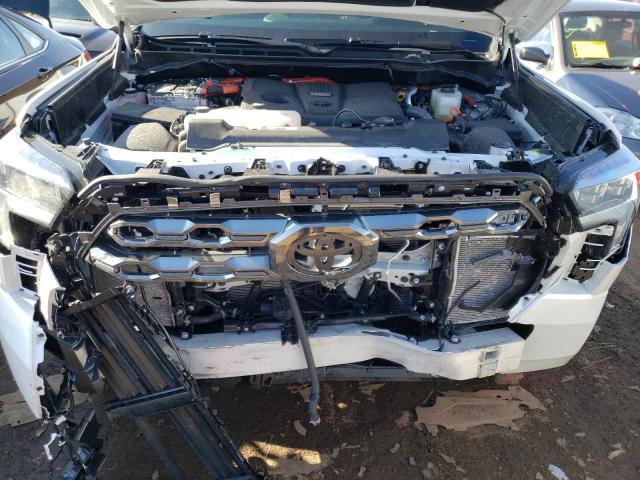 5TFNC5DB8RX051501 - 2024 TOYOTA TUNDRA CREWMAX PLATINUM 白色 照片 11