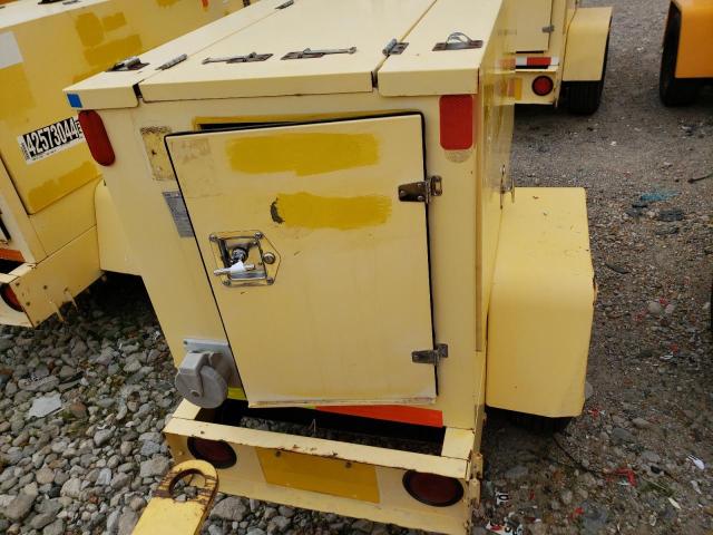 1RX321003P1001598 - 1993 KOHL GEN/TRAILR YELLOW photo 9