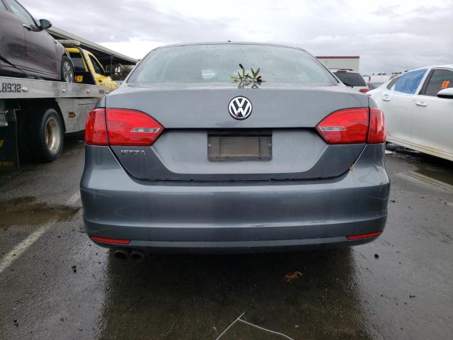 3VW2K7AJXEM242248 - 2014 VOLKSWAGEN JETTA BASE GRAY photo 6