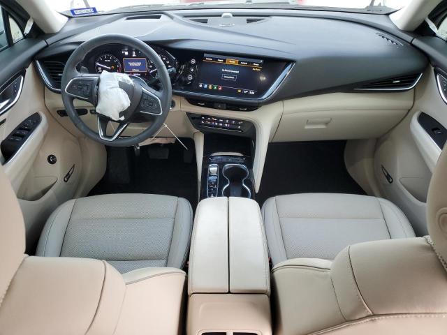 LRBFZNR49MD104907 - 2021 BUICK ENVISION ESSENCE WHITE photo 8